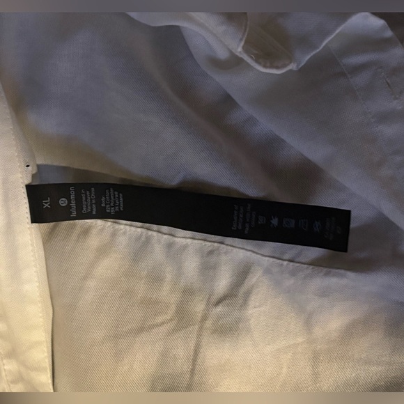 Lululemon Athletica White Button-Up - Picture 1 of 4